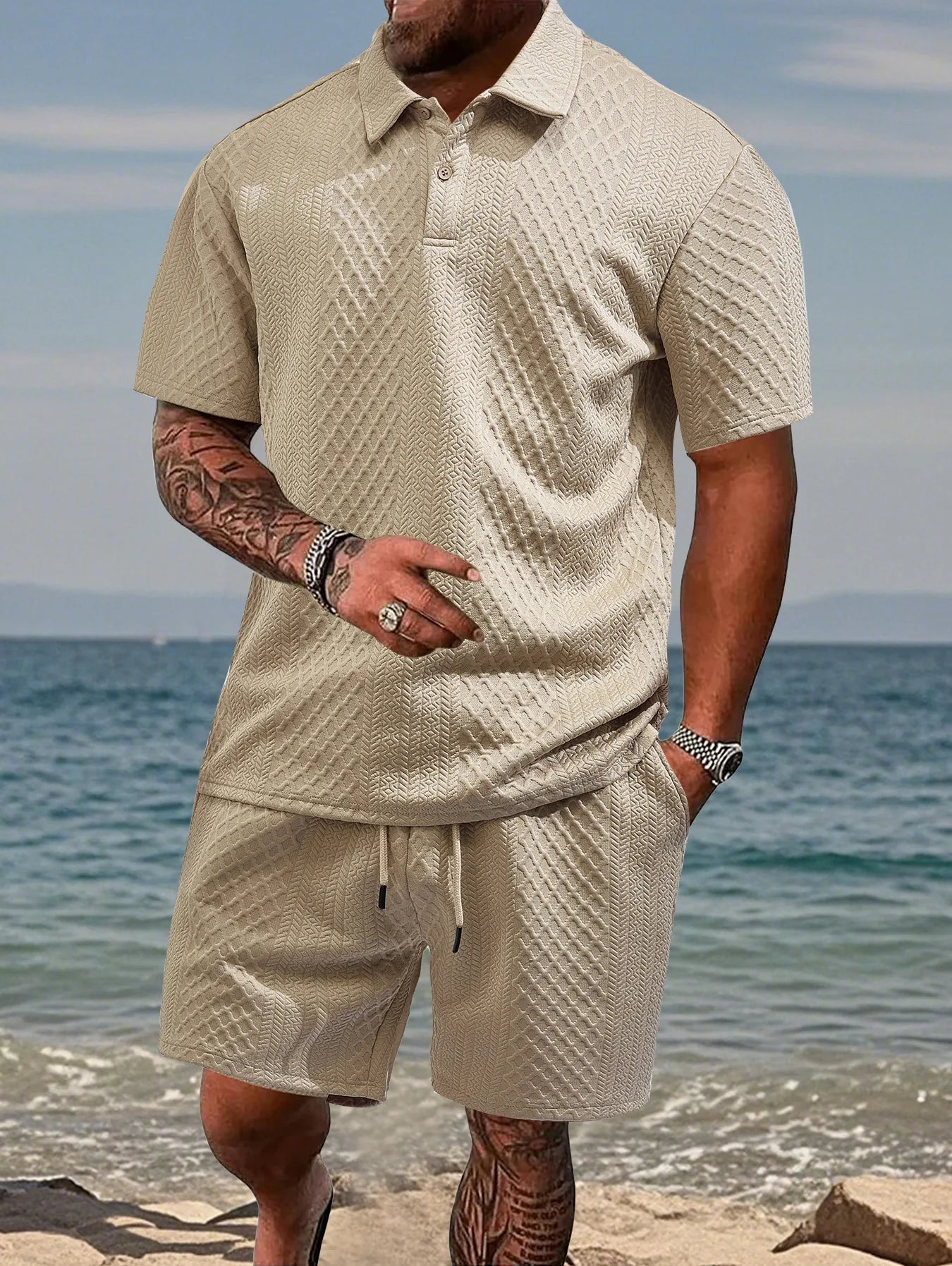 Set camicia e pantaloncini a maniche corte jacquard resistenti estivi da uomo, t-shirt con risvolto, pantaloncini con coulisse, squisito set in due pezzi