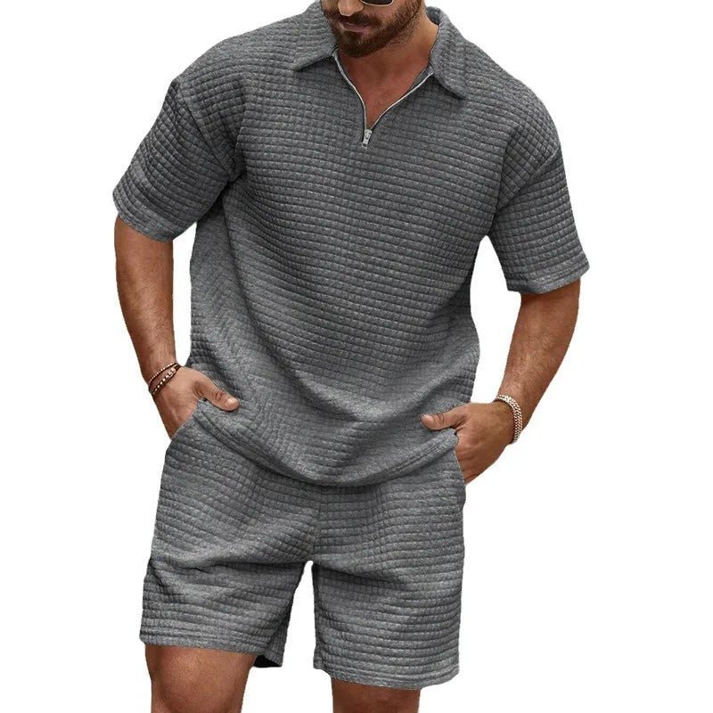 2024 Tendenze primaverili ed estive da uomo europei e americani Tuta sportiva con risvolto all'aperto per giovani Pantaloncini a maniche corte scozzesi piccoli
