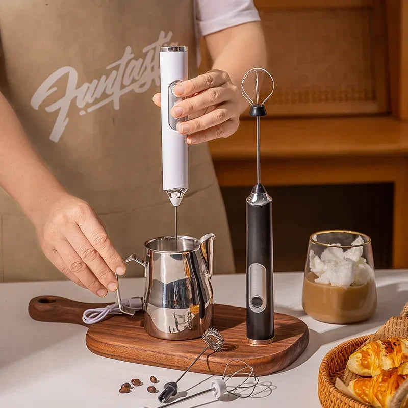 Gadget da cucina domestici senza fili Accessori da cucina elettrici Miscelatore per latte Ugello Mini caffè Frullino per le uova Strumenti per battere Bar da pranzo
