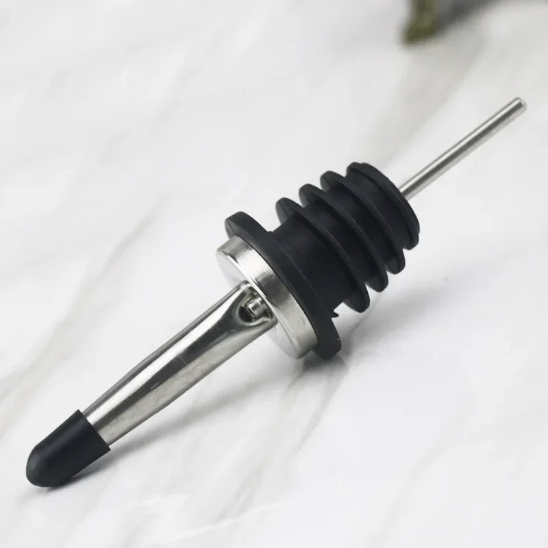 Acciaio inossidabile Vino Olio d'oliva Versatore Dispenser Beccuccio Bottiglia di vetro Versatore Tappo Beccuccio Tappo Bocca Dispenser Barista
